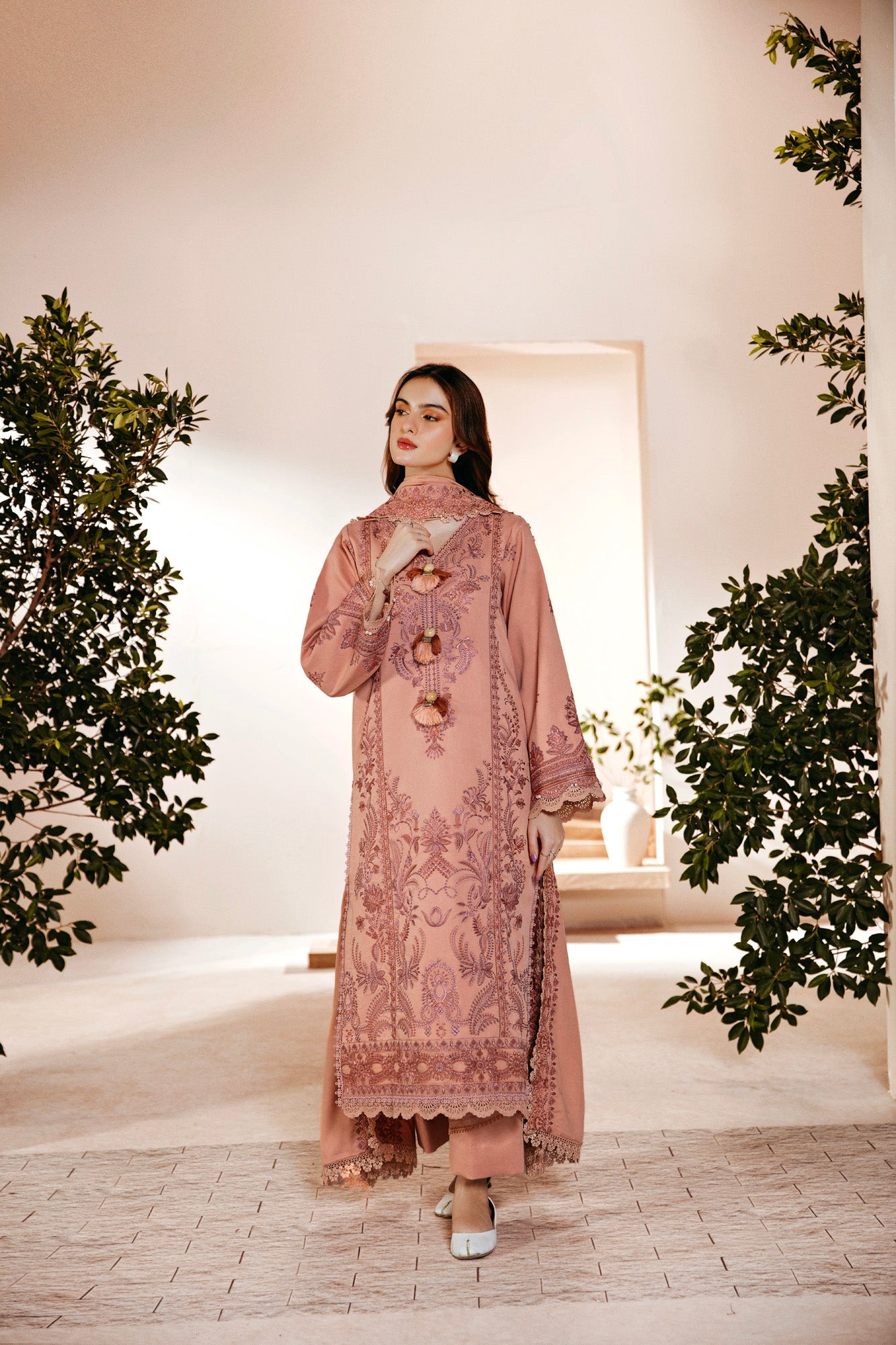 FSW-1A | Embroidered Twill Marina Outfit with Shawl Florent Pakistan FSW-1A | Embroidered Twill Marina Outfit with Shawl Florent Pakistan