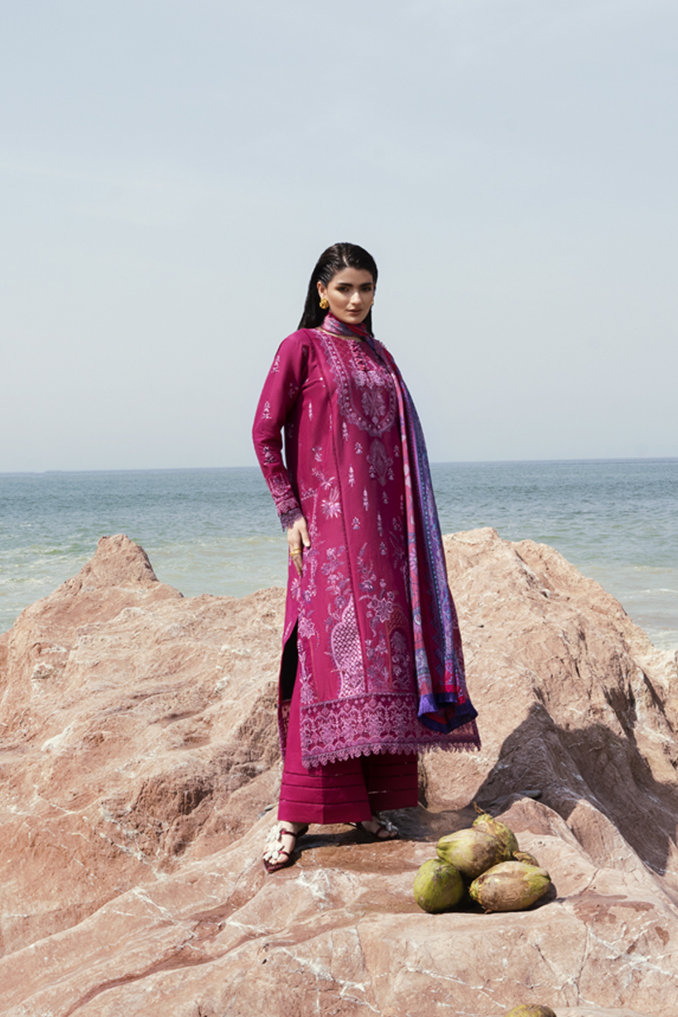3PC Embroidery Lawn FEE - 2A