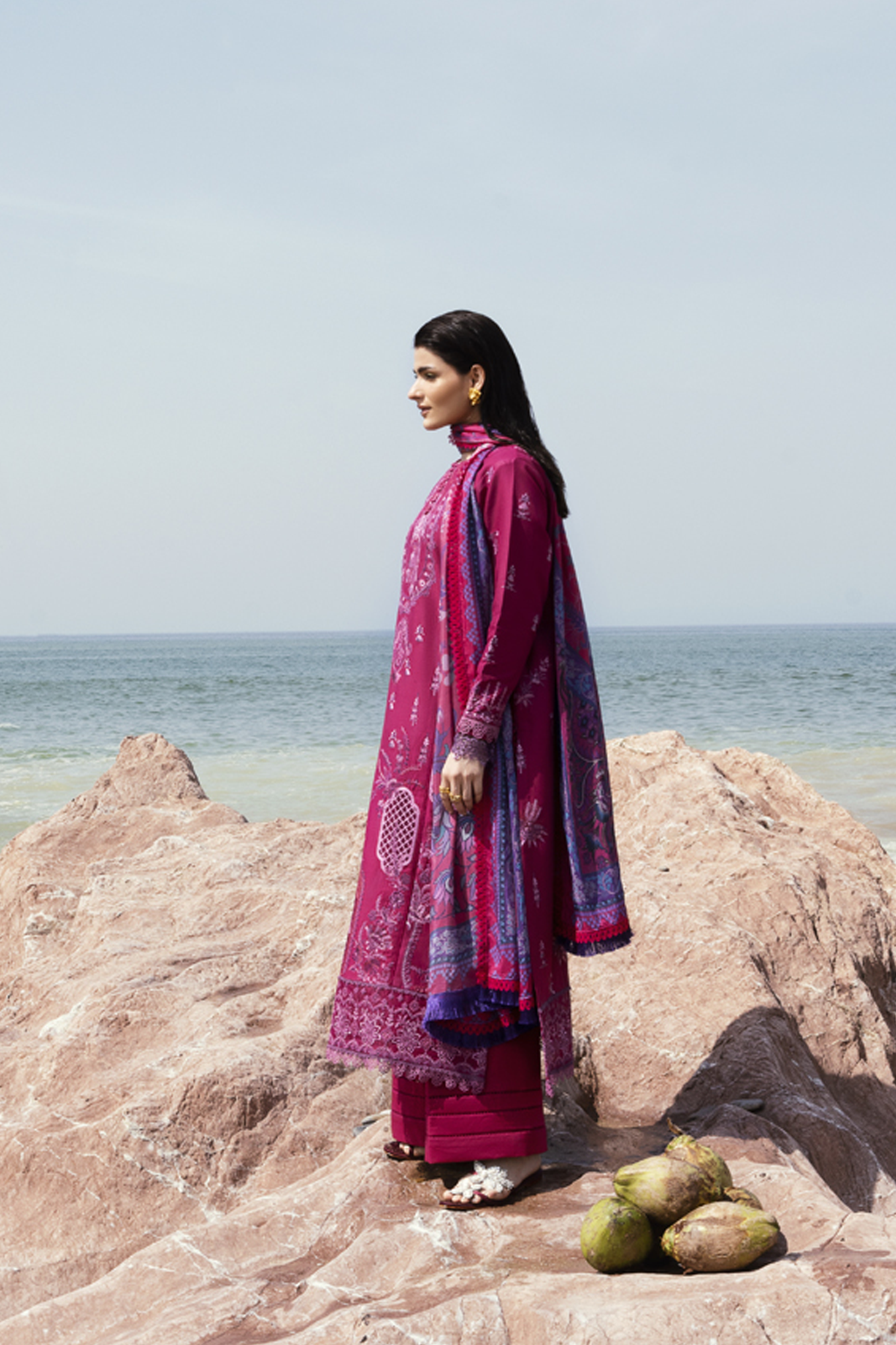3PC Embroidery Lawn FEE - 2A